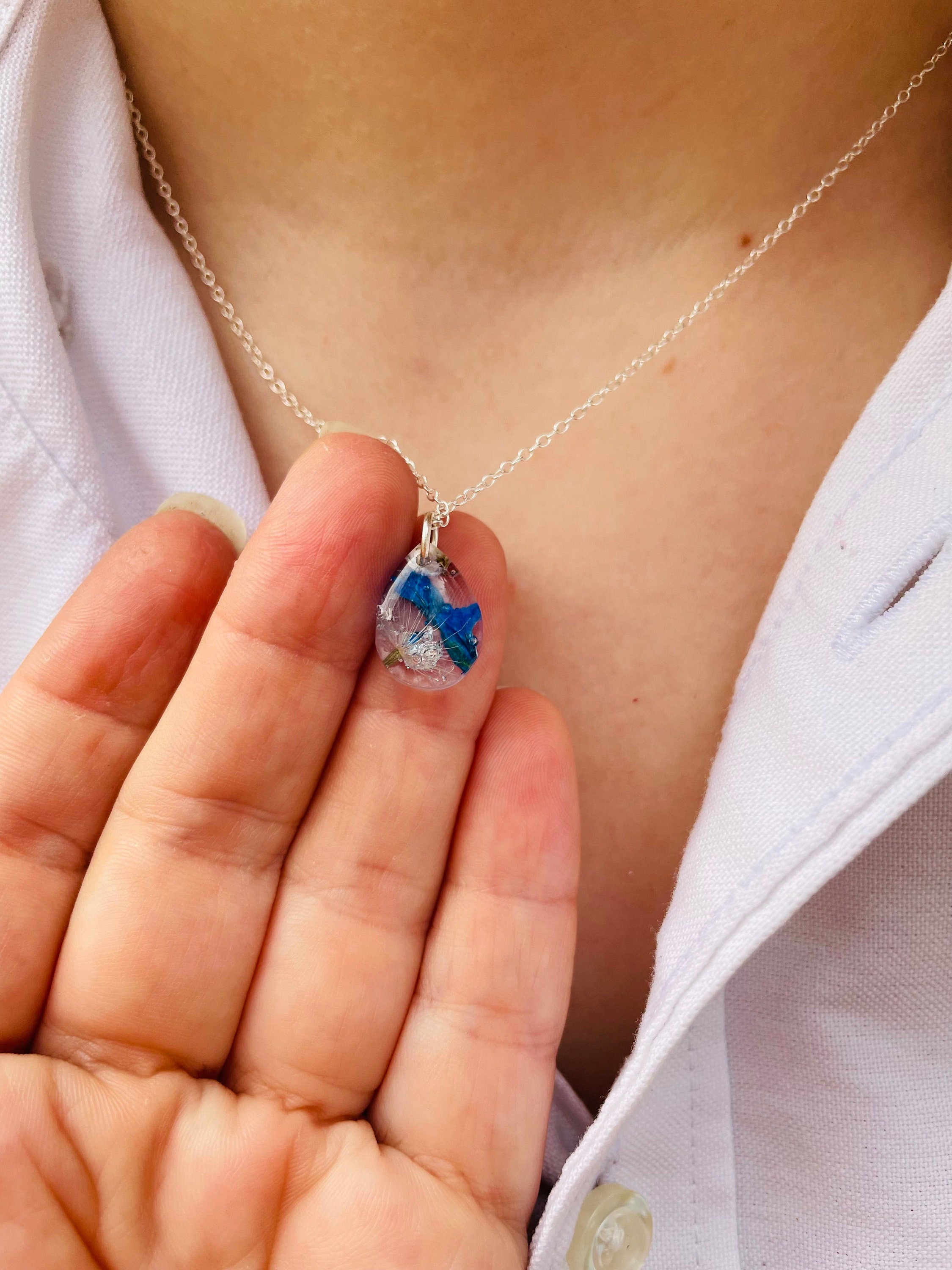 minimalist  earrings wedding, Dainty teardrop blue white flower resin studs and necklace jewelry set, unique handmade jewelry gift for mom