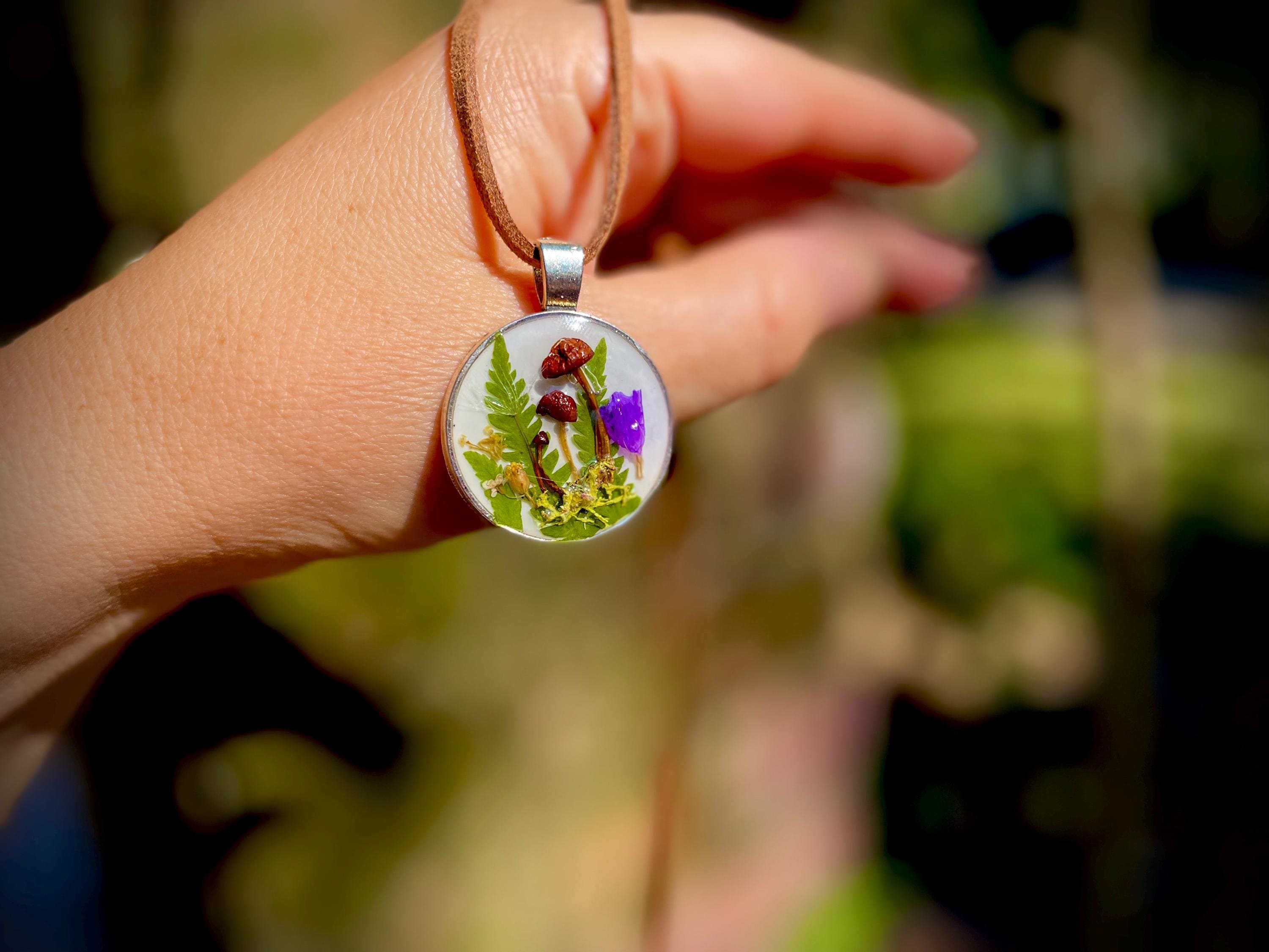 Personalized Family Mushroom Terrarium Necklace: Moss Resin Pendant, Cottagecore Jewelry Birthstone