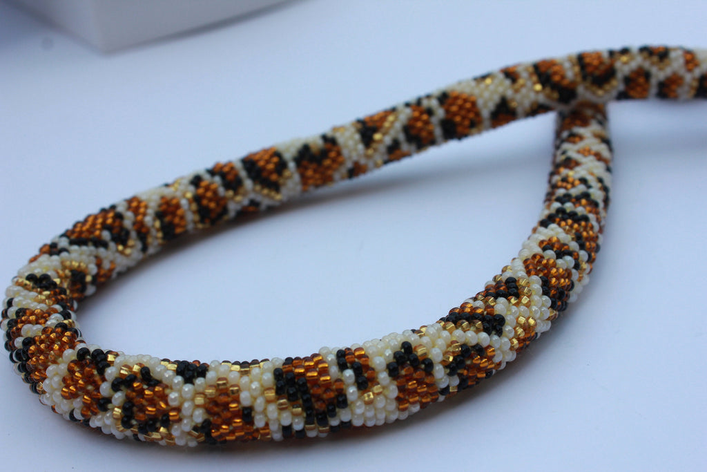 Leopard Necklace, animals jewelry, Bead crochet Necklace, leopard jewelry set, ethnic necklace, women choker collar,  handmade gifts for mom