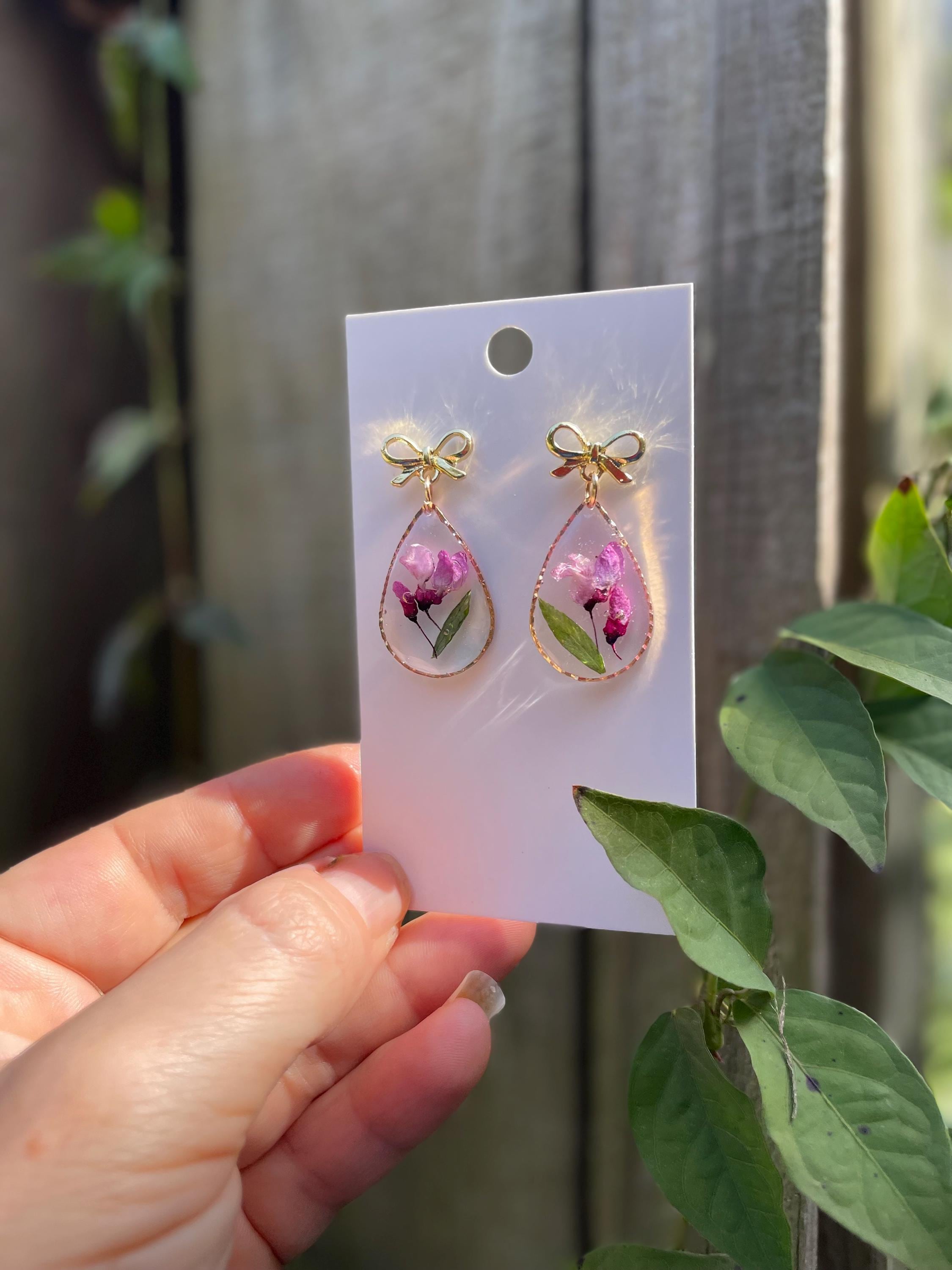 Sweat Pea Earrings Dangle: April Birth Flower, Pink Pressed Flower Resin Jewelry Gold