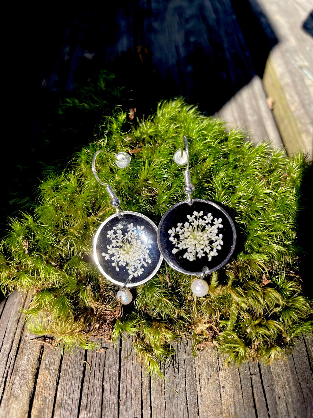 Black freshwater Pearl Earrings with Pressed Queen Ann’s Lace Flower: January Birth Flower Jewelry