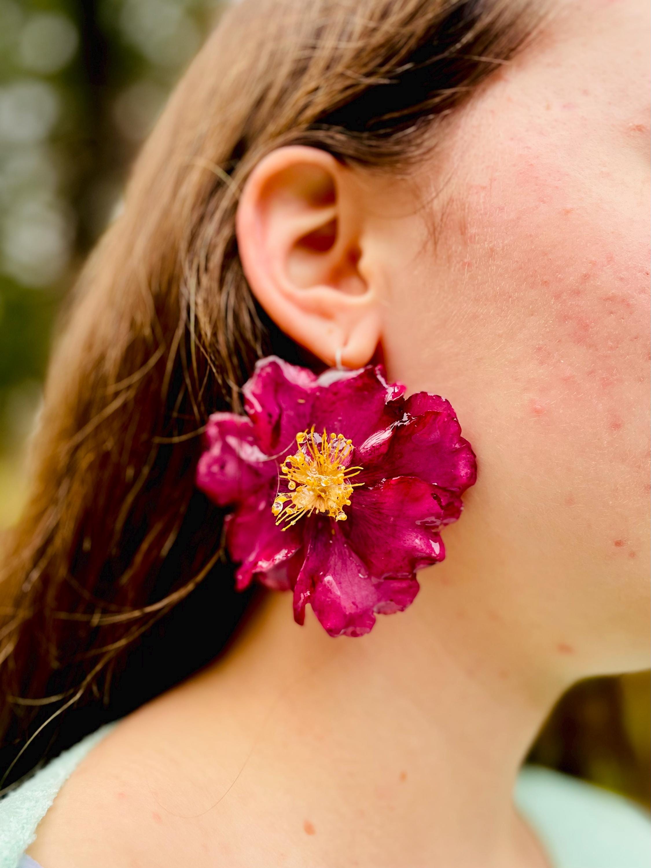 Real Camellia Flower Hair Clip: Unique Handmade Nature Inspired Hair accessories for Bridesmaid