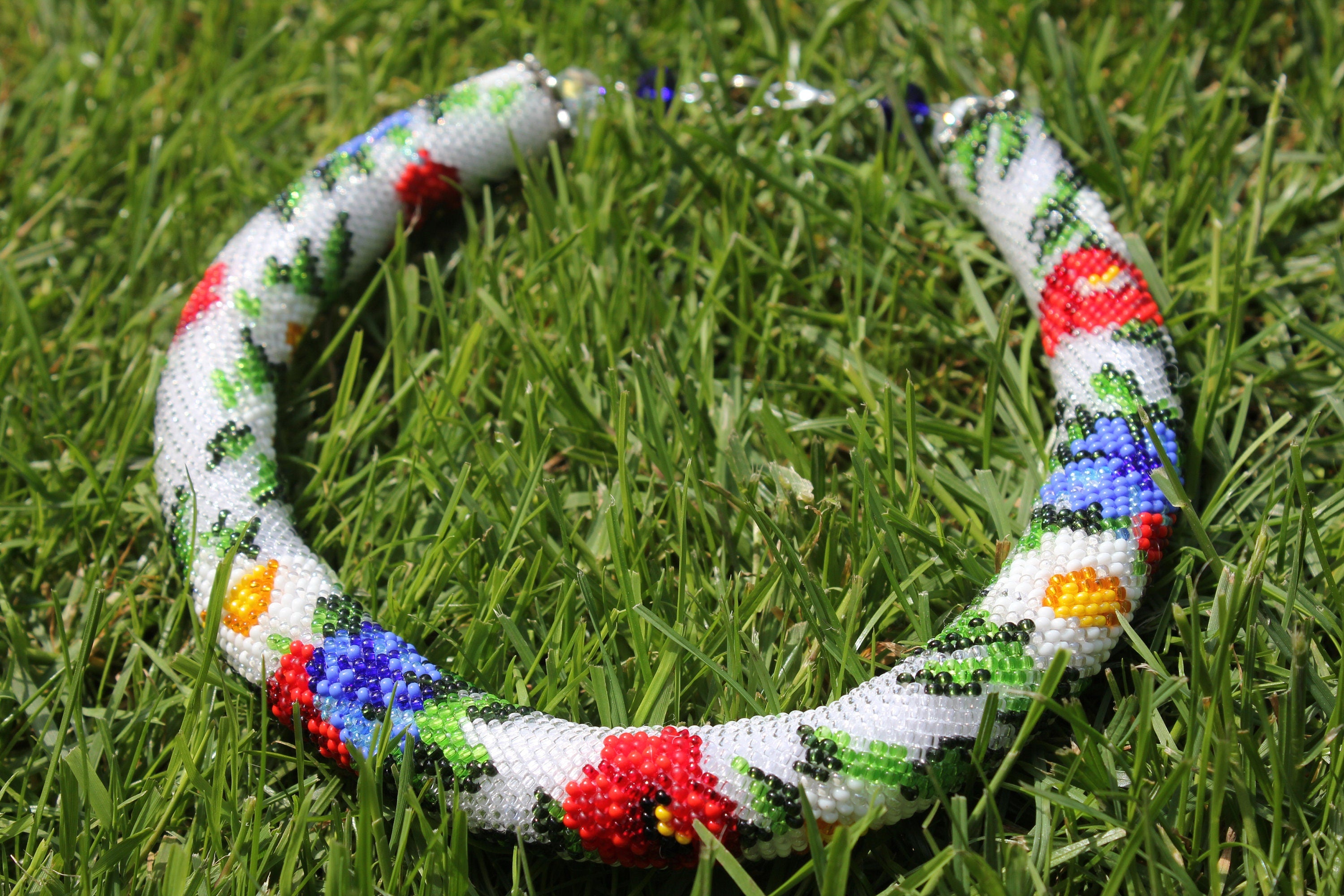 Flower Necklace~bead rope choker~crochet necklace with beads~daisy necklace~Ukrainian necklace~floral jewelry bridal~red poppy flowers mom