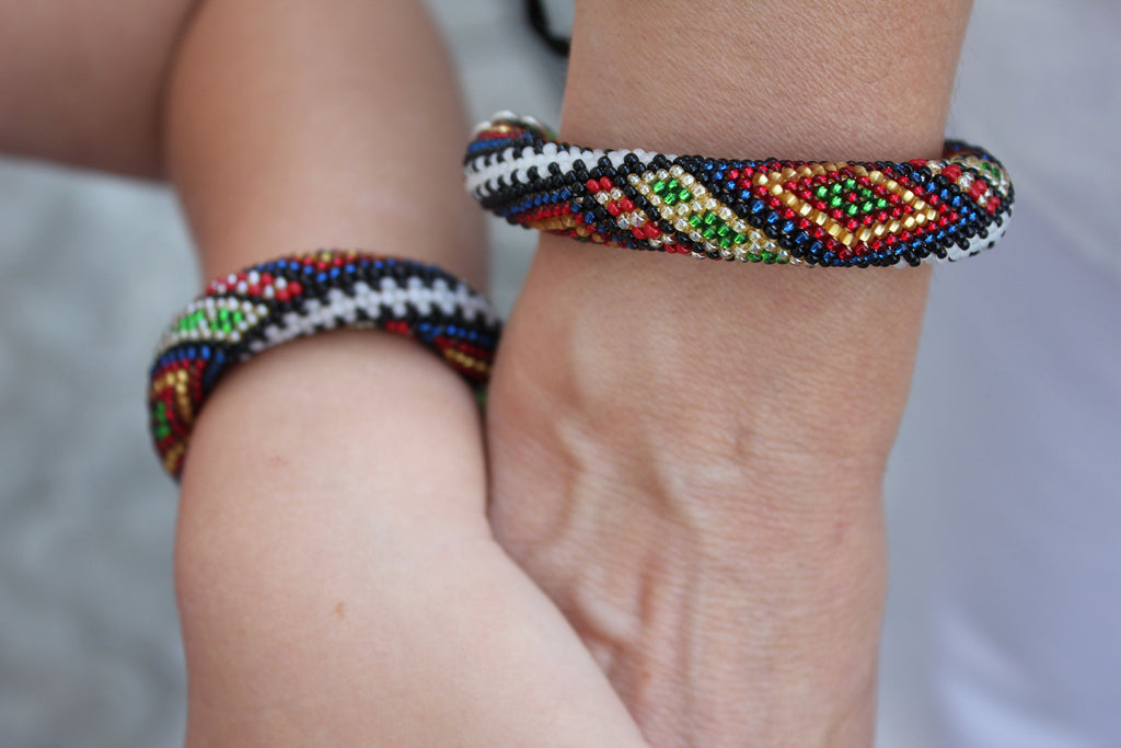native americans indian jewelry bracelets, Mother Daughter matching Bracelets, Geometric Bead crochet bracelets, multicolor bracelet