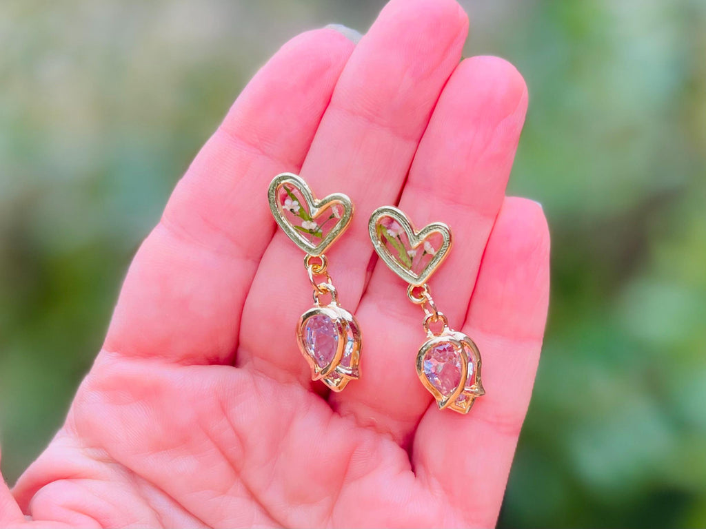 Gold Tulip Heart Earrings: Moissanite-like Crystal Flower Jewelry Galentine Day