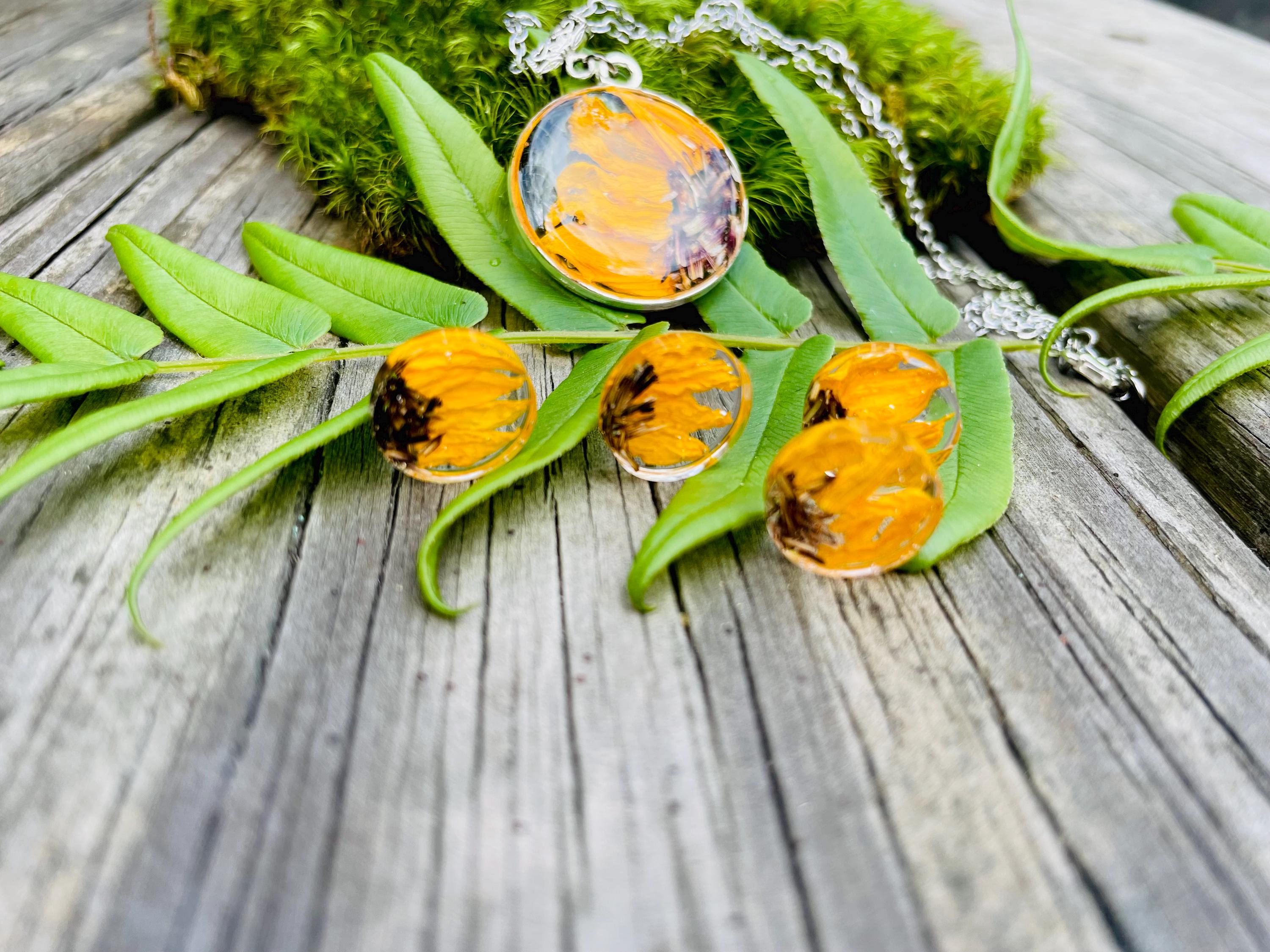 Dainty Sunflower Stud Earrings Hypoallergenic 10mm: Handmade Pressed Flower Jewelry Resin