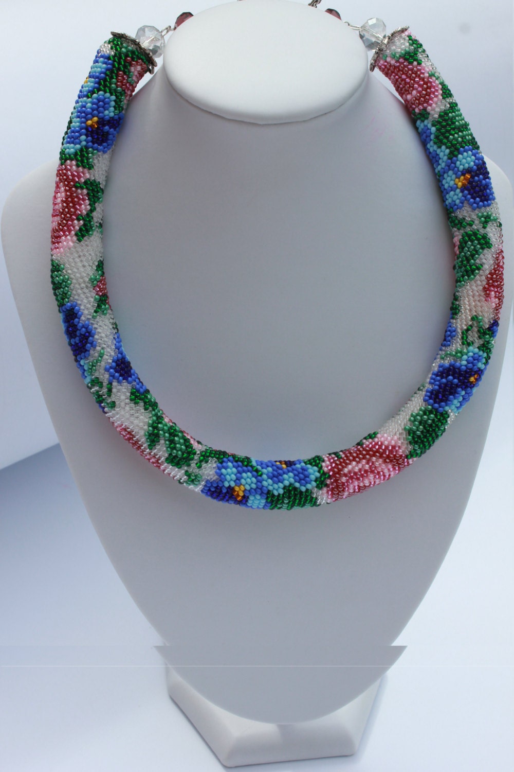 Pink roses necklace~mother of the bride gift~seed bead choker~summer necklace for women~birthday jewelry for her~romantic present for wife~
