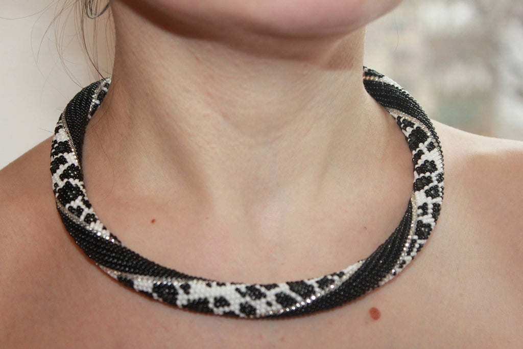 Leopard necklace beaded, monochrome boho bohemian choker, Necklace gift for wife, statement animal print jewelry for women