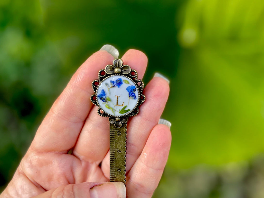 Personalized Metal Bookmark with Initial: Custom Pressed Flower / Cat / Mushroom Design Bookish gift