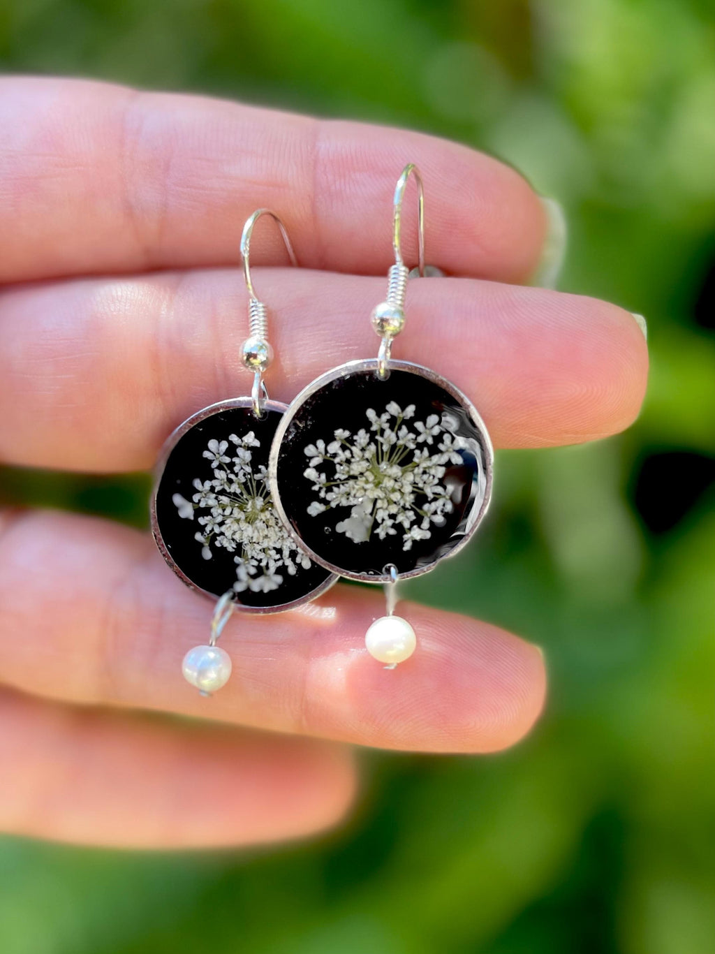 Black freshwater Pearl Earrings with Pressed Queen Ann’s Lace Flower: January Birth Flower Jewelry