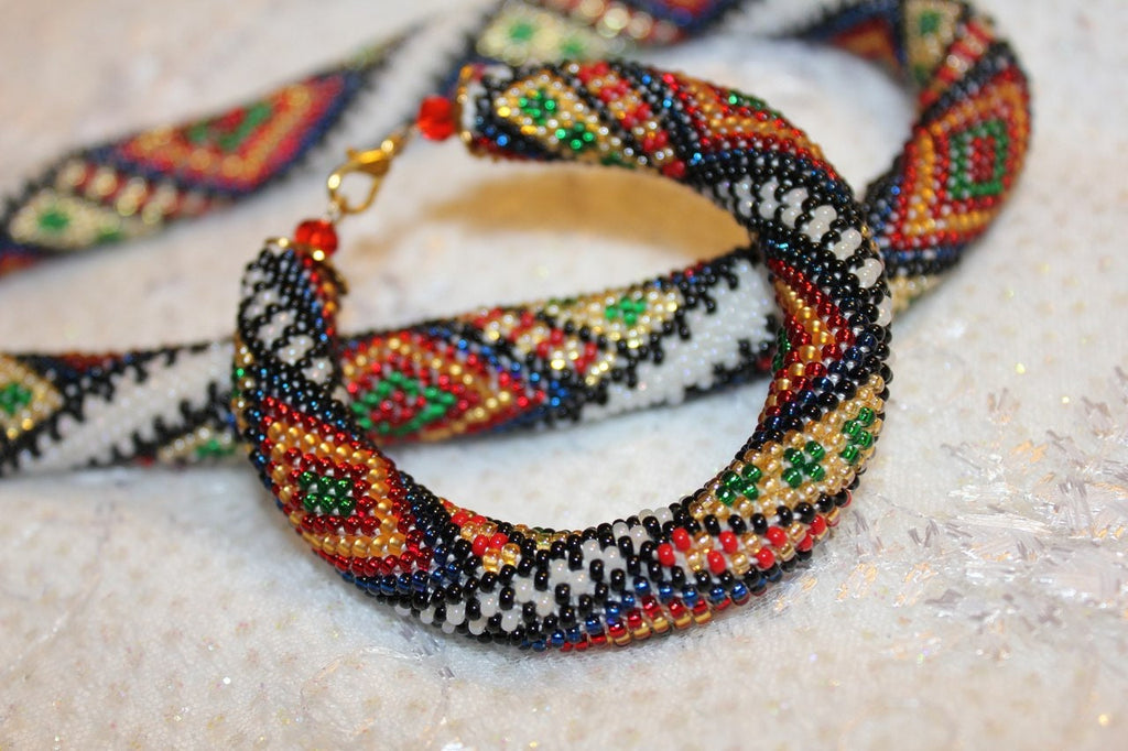 native americans indian jewelry bracelets, Mother Daughter matching Bracelets, Geometric Bead crochet bracelets, multicolor bracelet