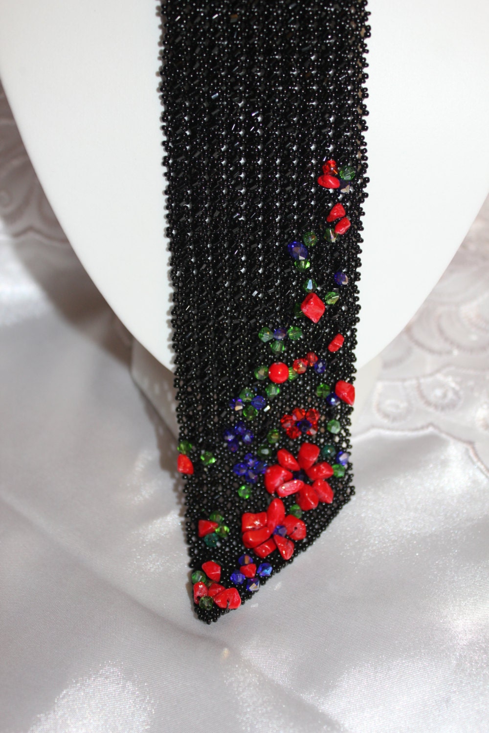 Office Style Necklace for Women, beaded tie, Office Fashion Necklace, Lady Boss Gift, Black Tie Necklace, Seed Bead Tie, women tie unique