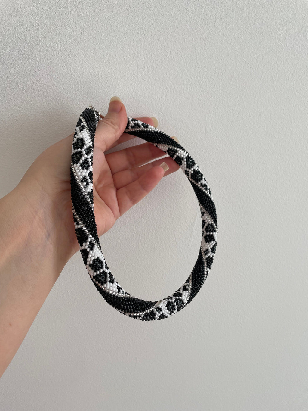 Leopard necklace beaded, monochrome boho bohemian choker, Necklace gift for wife, statement animal print jewelry for women