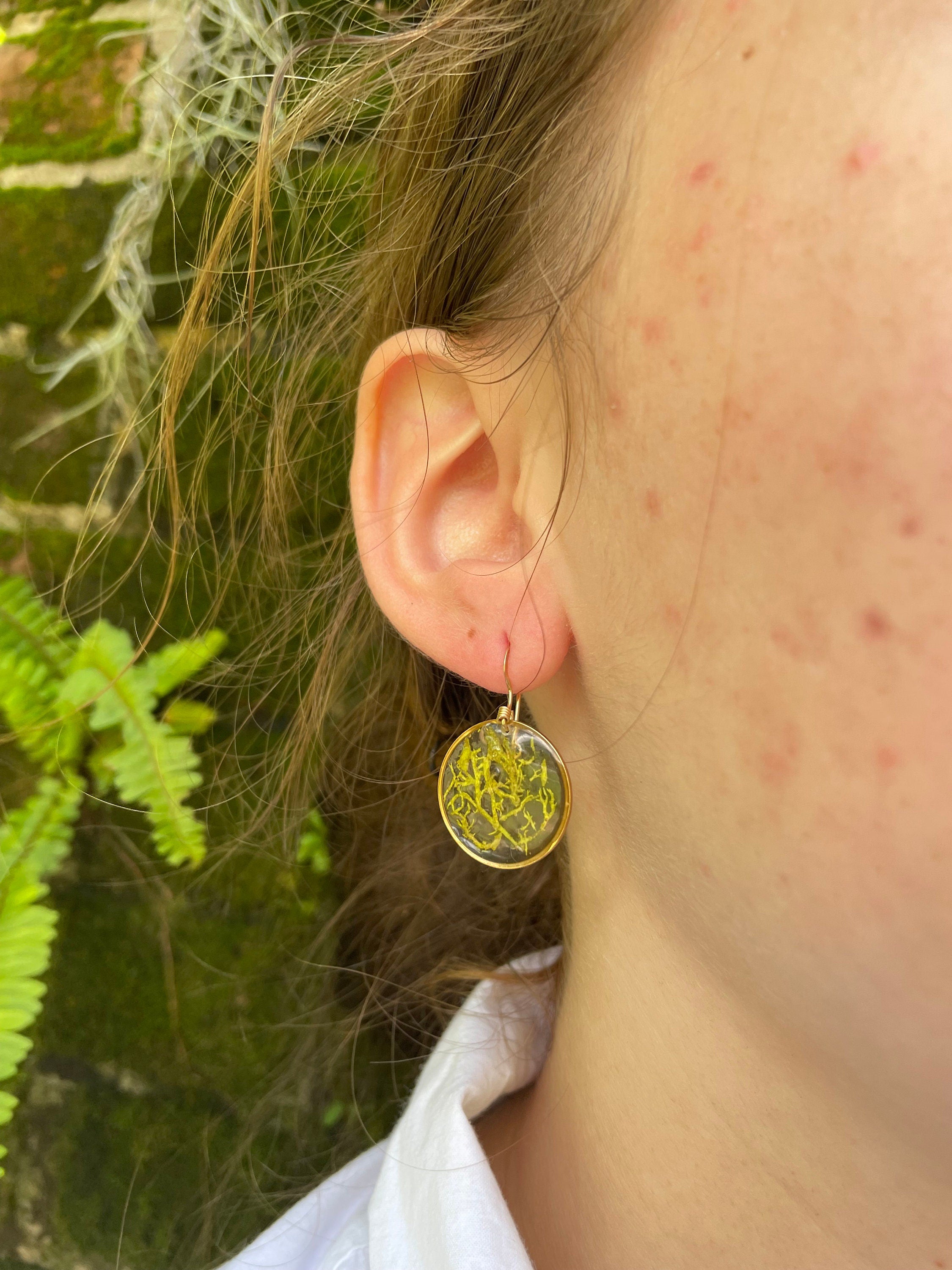 Teardrop Fern Resin Earrings: Nature Inspired Dangle Jewelry