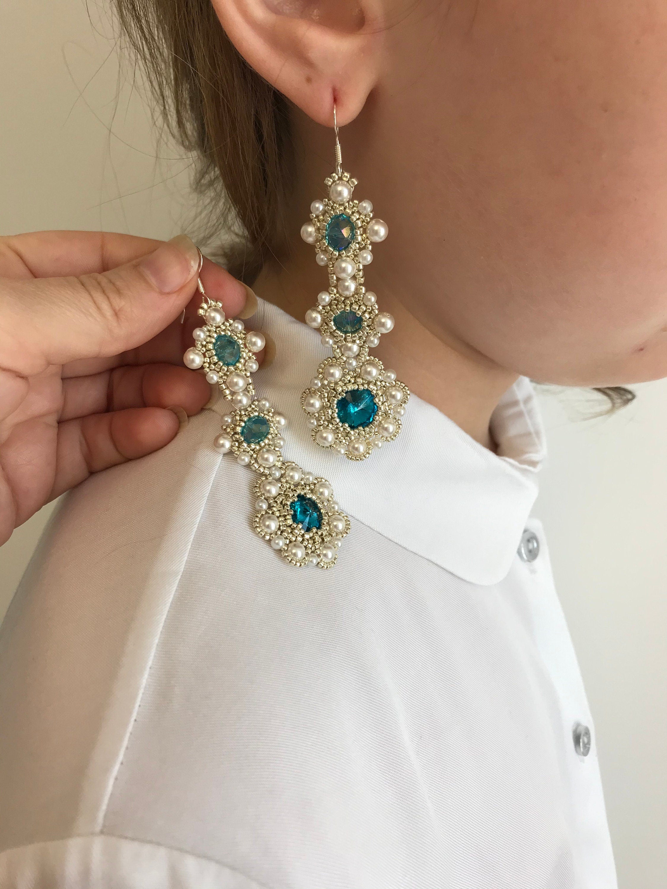 Wedding earrings for brides~Bridal dangle earrings~Swarovski pearl bridal earrings~Beaded earrings for wedding turquoise chandelier earrings