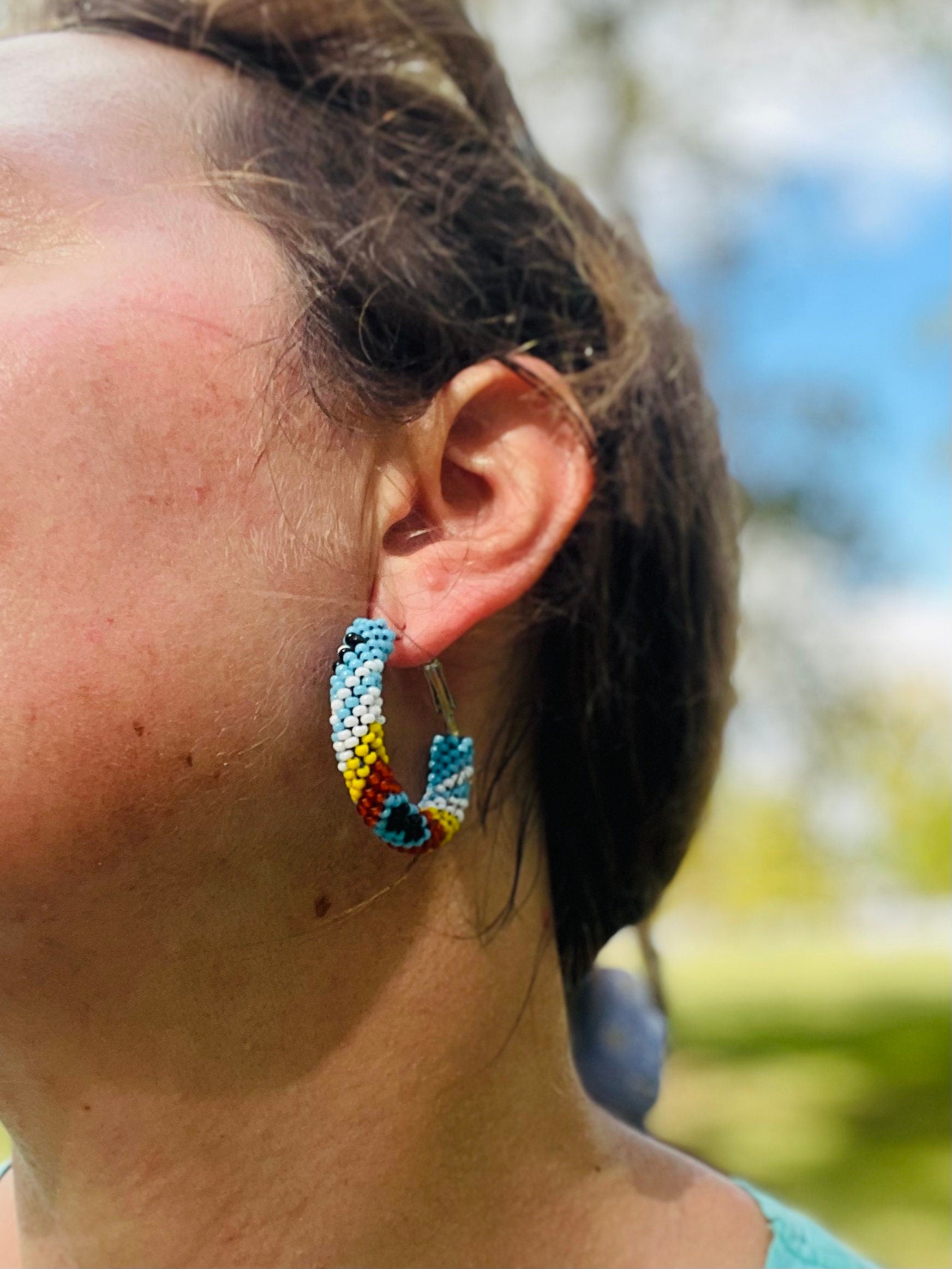 Turquoise Native Style Earrings, Ethnic Southwestern Style Hoop Earrings, Bead Crochet Hoops, Handmade jewelry, huggie hoop earrings silver