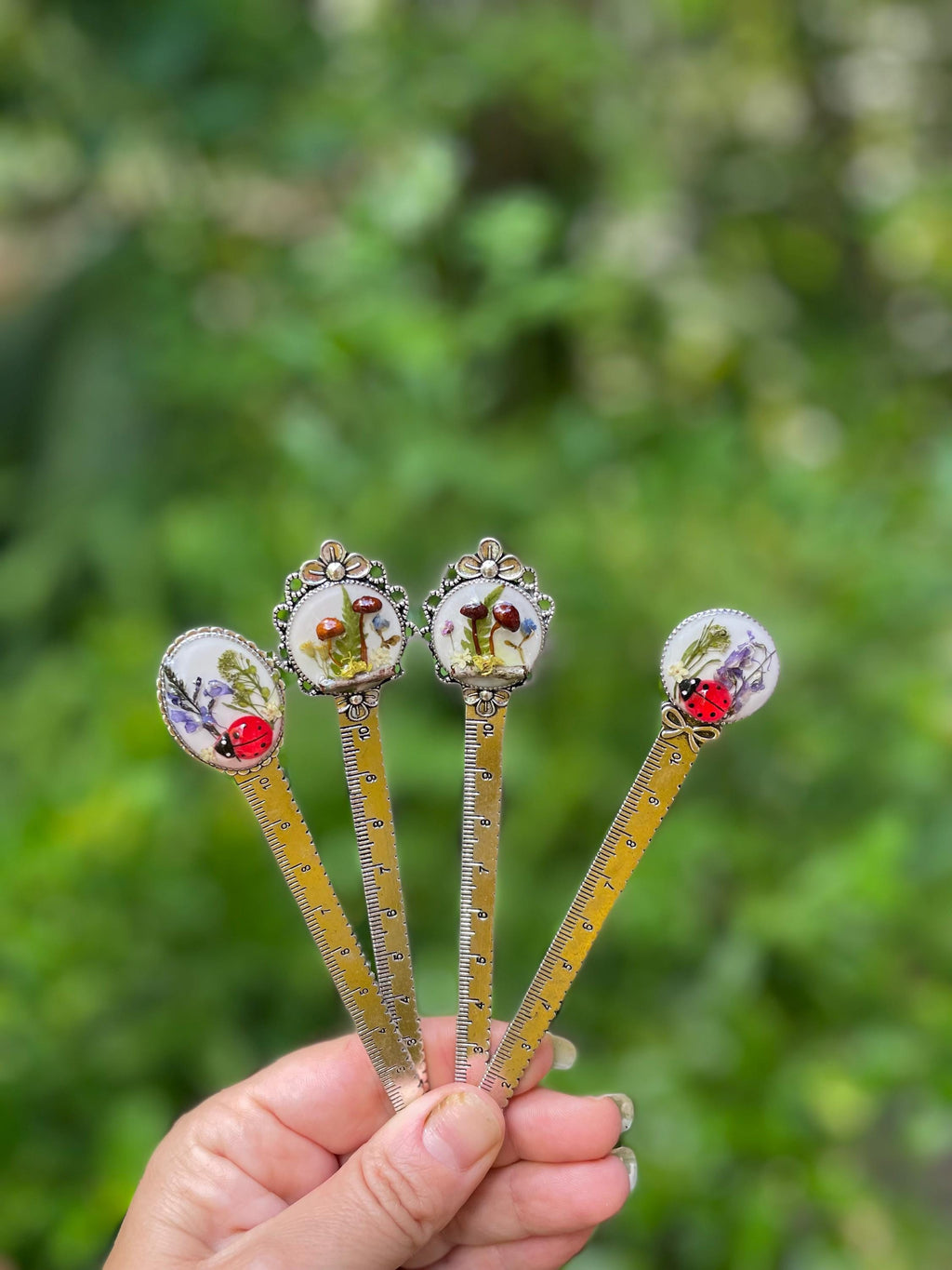 Funeral Flowers Custom (made to order) Dried or Pressed Flower Resin Memorial Bookmark Pet Human Hair Keepsake Wedding flower Bookmark