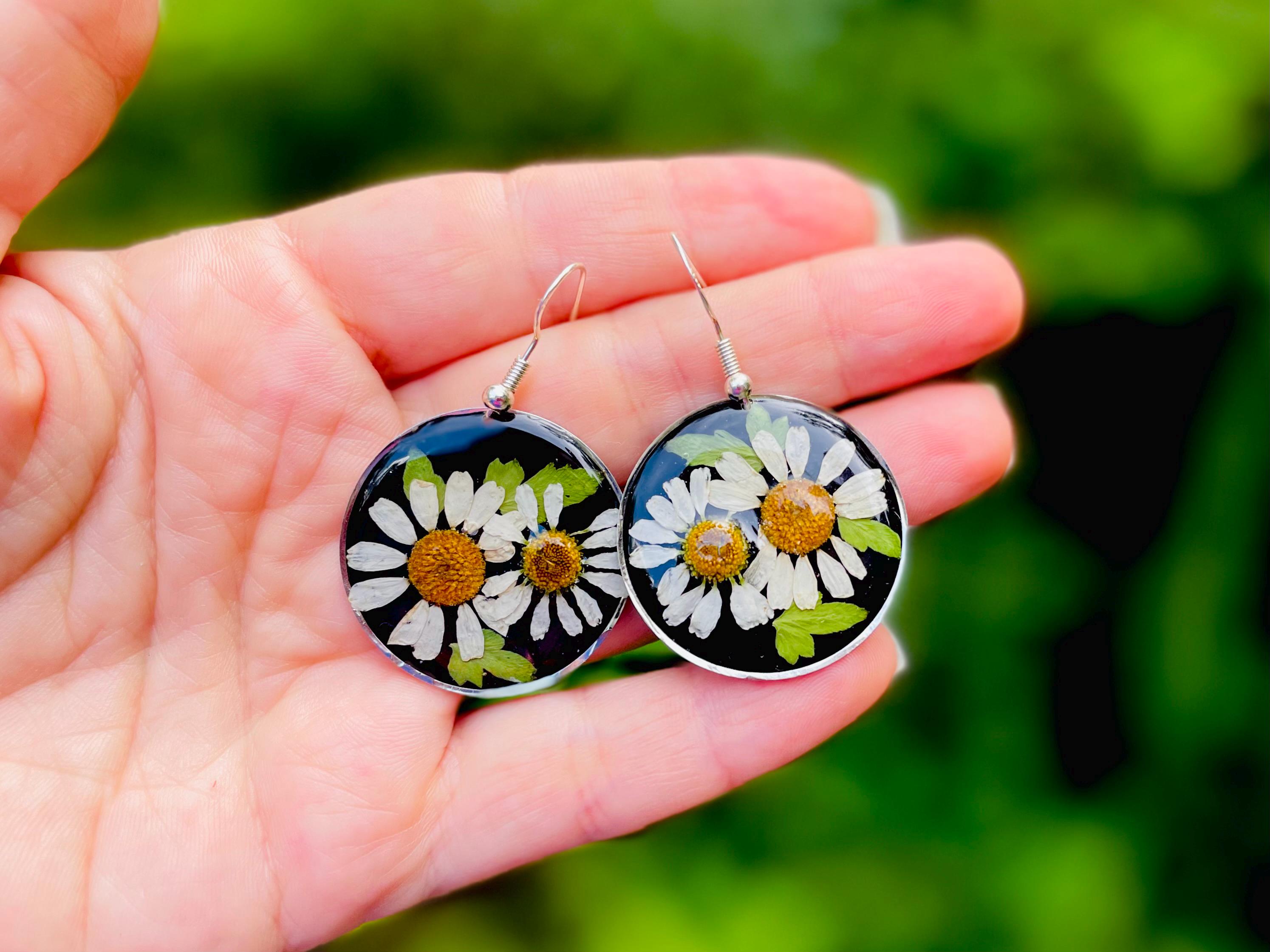 Pressed Daisy Flower Earrings: Black Resin Circle, Botanical Jewelry
